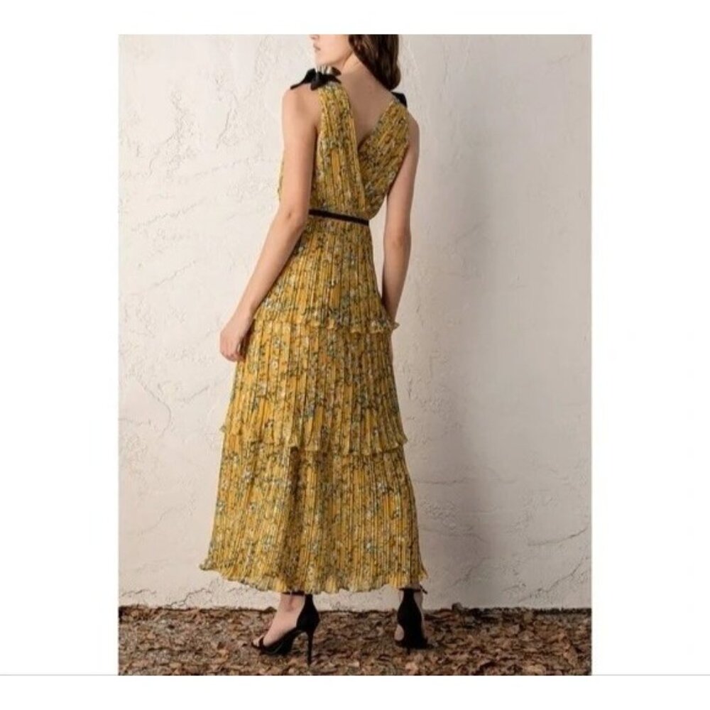 NEW Lulus Such Sophistication Yellow Floral Print Pleated Maxi Dress SZ SMALL L2